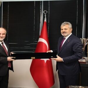 BAŞKAN ÖNTÜRK, ŞAM BÜYÜKELÇİSİ BURHAN KÖROĞLU’NU AĞIRLADI!