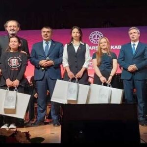TÜRKİYE ÜÇÜNCÜSÜ ELİF NAZ KORMAZER ÖDÜLÜNÜ ALDI!