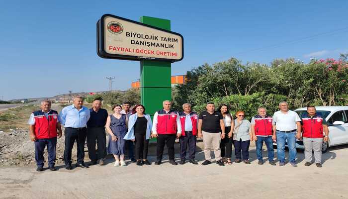 TARIM BAKAN YARDIMCISI ERZİN’DE FAYDALI BÖCEK ÜRETİM TESİSİNDE İNCELEMELERDE BULUNDU!