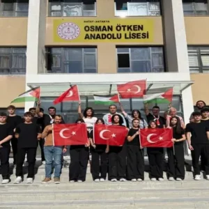 OSMAN ÖTKEN ANADOLU LİSESİ’NDEN GAZZEYE SELAM!