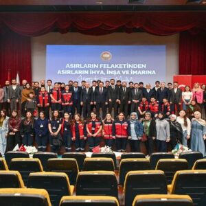 Hatay Valisi Mustafa Masatlı Hatay İhtisas Akademi Kapsamında HMKÜ Öğrencileriyle Söyleşi Gerçekleştirdi!